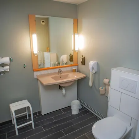 Ibis Saint-die Отель Saint-Die-des-Vosges