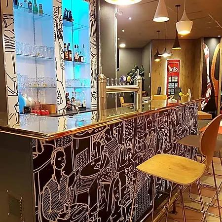 מלון Ibis Saint-die