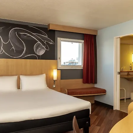 מלון Ibis Saint-die Saint-Die-des-Vosges