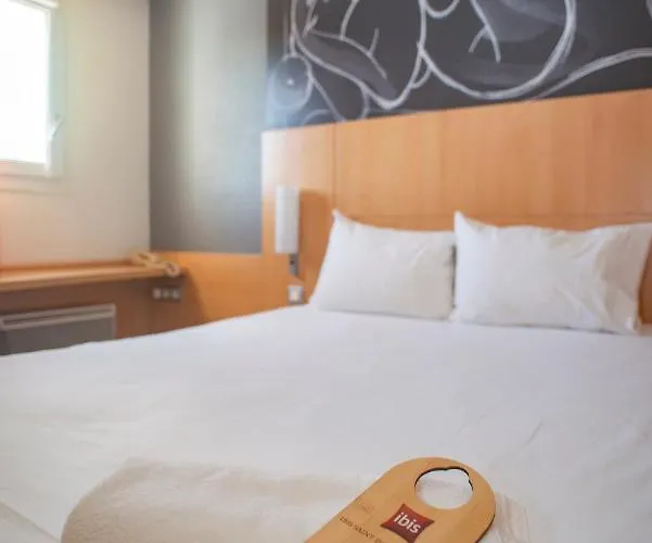 Ibis Saint-die Hotel 3*